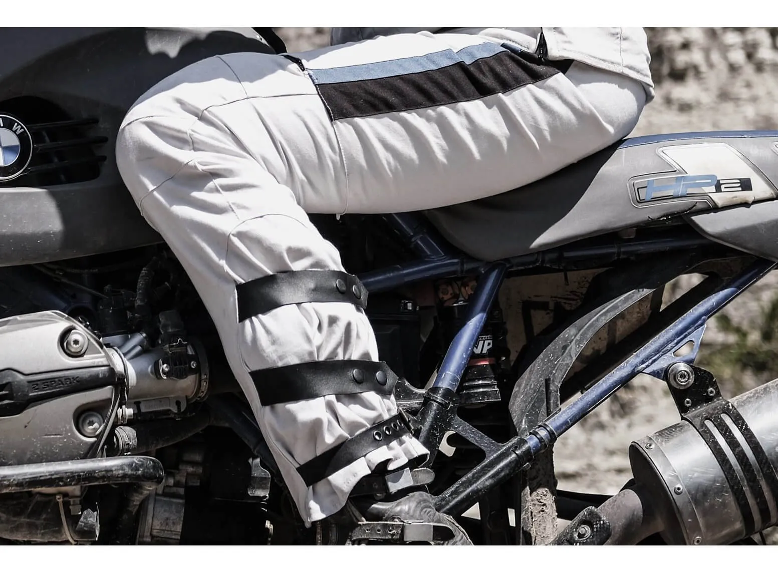 "RALLY RAID" PANTS WHITE